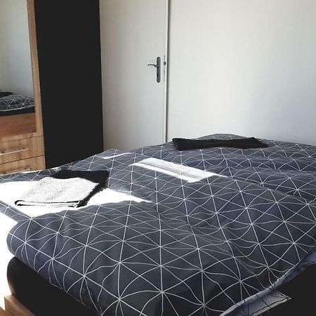 Apartment Mdk Sokolov Eksteriør bilde